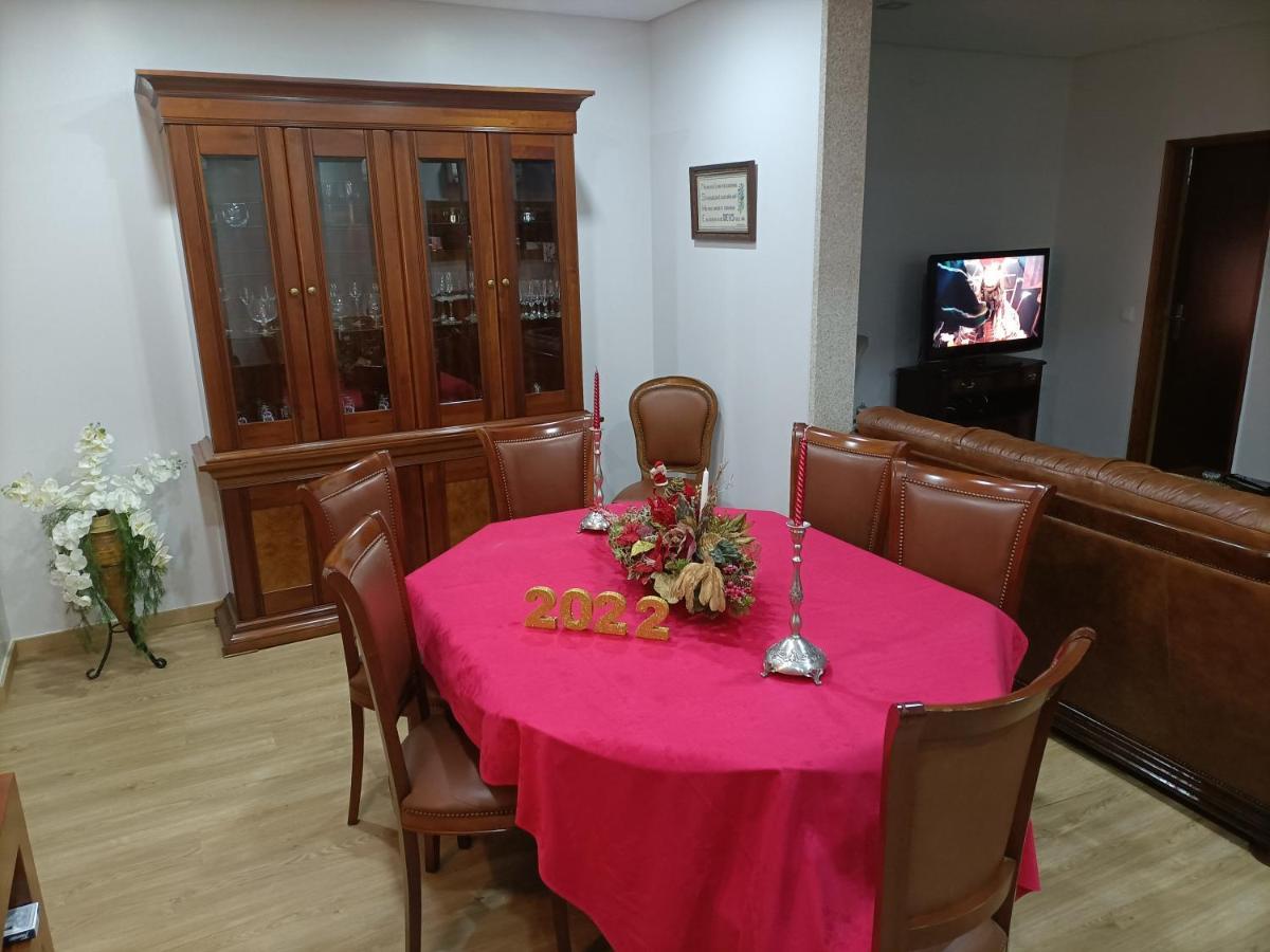 Casa Amarela Da Canicada วีเอย์รา ดู มีโญ ภายนอก รูปภาพ