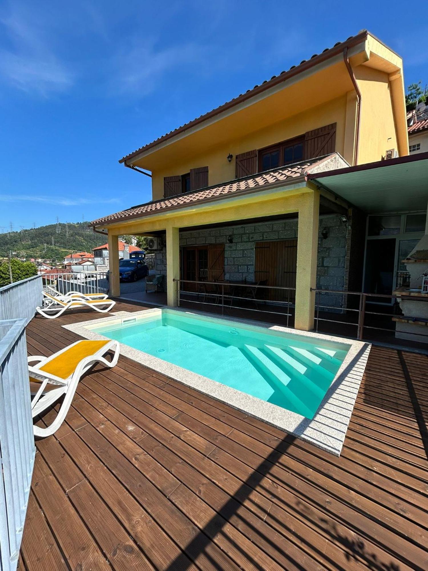 Casa Amarela Da Canicada วีเอย์รา ดู มีโญ ภายนอก รูปภาพ